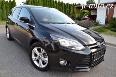 Ford Focus 1.6 Ti-VCT Champions League