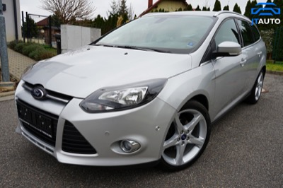 Ford Focus 1.6 Ti-VCT Champions League Navi